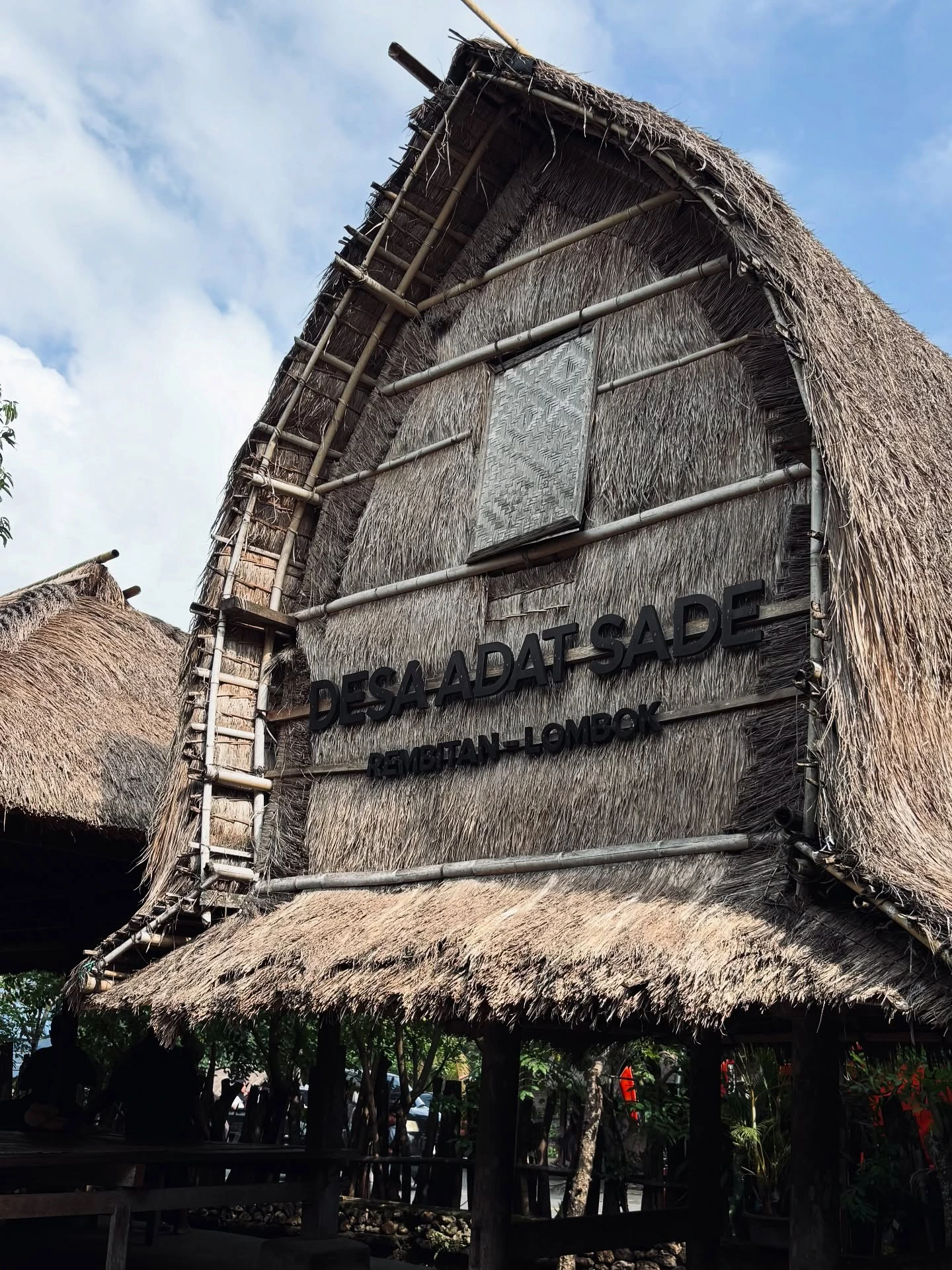 Desa Sade Sasak Lombok